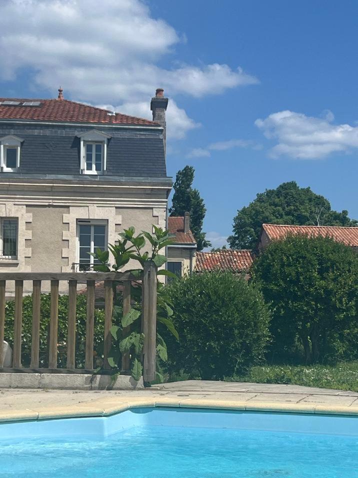 La Roche-Chalais Les Tuileries De Chanteloup מראה חיצוני תמונה